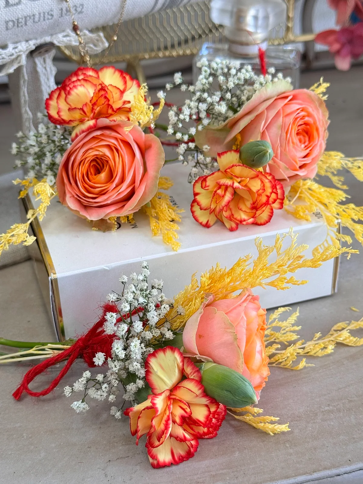Les Fleurs By Emi'